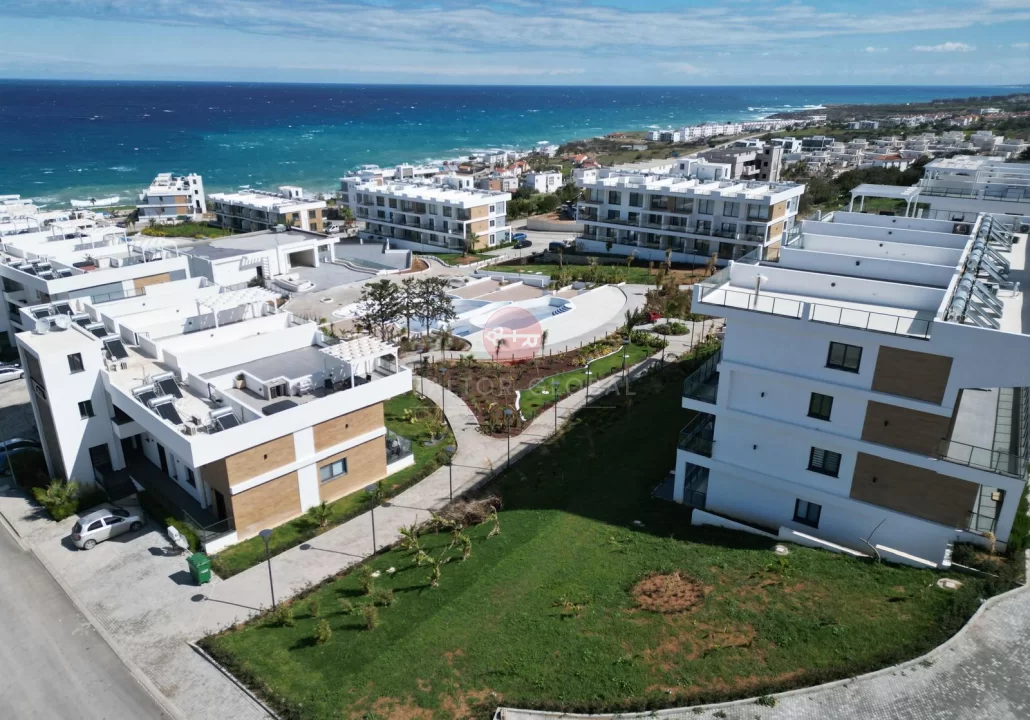 Chic studio apartment for sale with sea view in Kyrenia