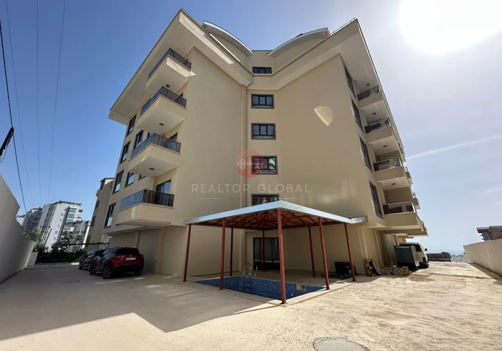 Payallar 1+1 Fırsatı: Havuzlu & Deniz Manzaralı Daire Satılık