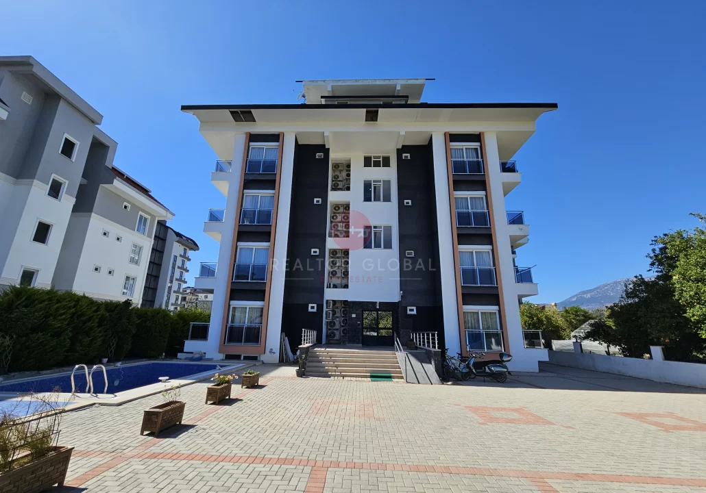 Moderan stan 1+1 na prodaju u Alanya Demirtaşu sa bazenom i teretanom