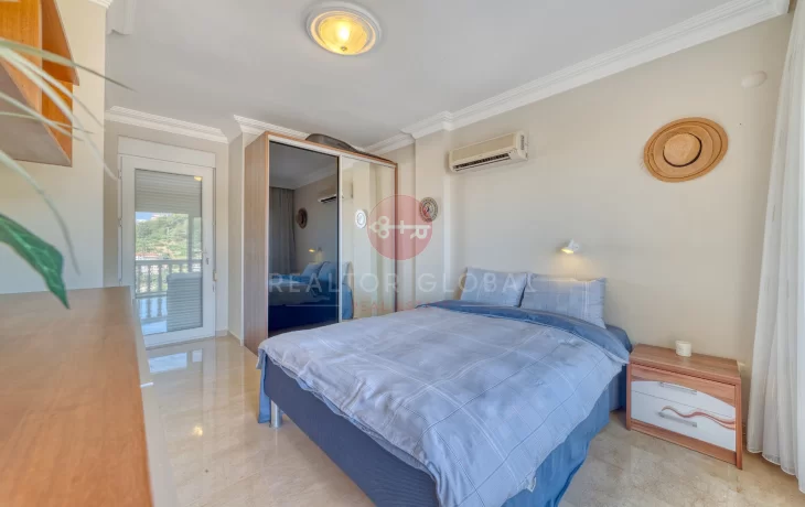 Alanya Tepe’de Deniz Manzaralı Lüks Diamond Villa Satılık