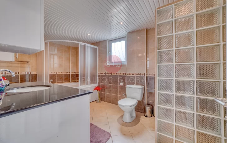 Alanya Tepe’de Deniz Manzaralı Lüks Diamond Villa Satılık