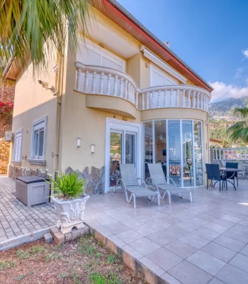Роскошная вилла с видом на море в Аланье Тепе – Diamond Villa