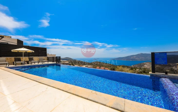 Postcard Sea Views in a Luxurious Villa For Sale in Antalya