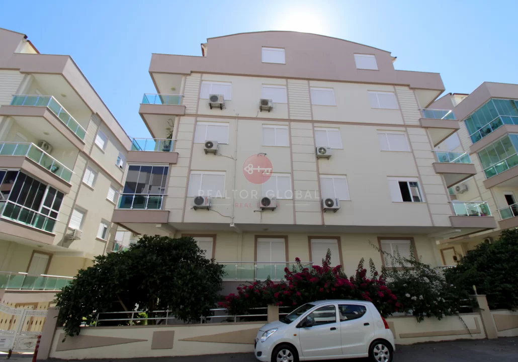Reach Out To The Beaches And The Best The City Offers With This Apartment For Sale in Antalya