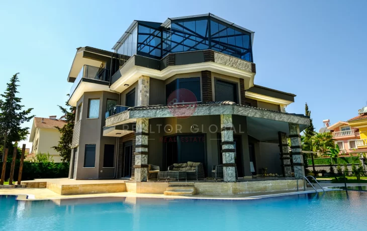 Villa For Sale in Antalya, With A Pool, Obtain Today A Turkish Citizenship