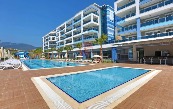 Apartment for Sale in Alanya with Useful Household Items And Spacious Living Space