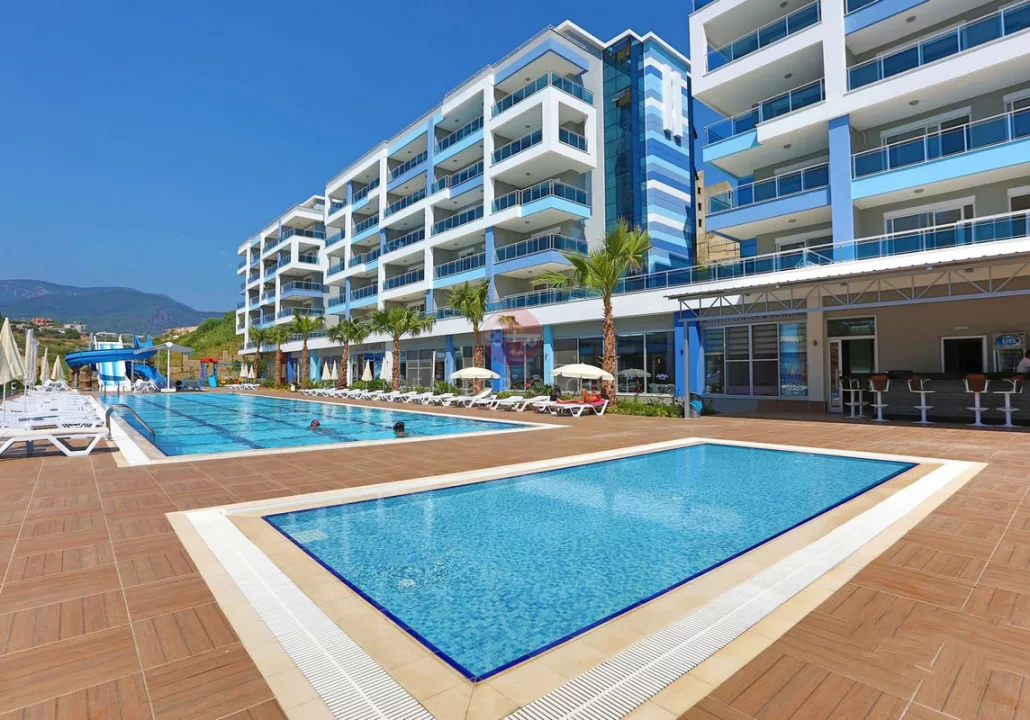 Apartment for Sale in Alanya with Useful Household Items And Spacious Living Space