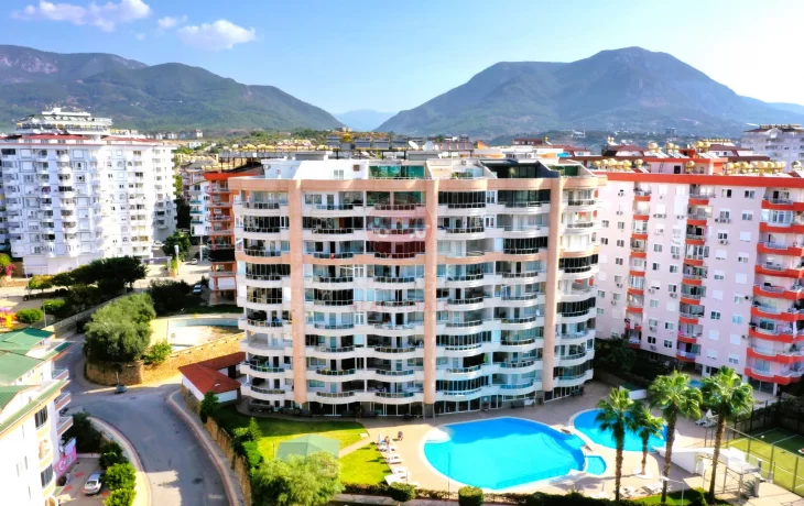 Apartment For Sale in Alanya, A Beautiful Home Near The Beaches And Amenities