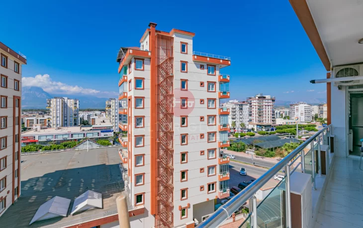  Obtain Citizenship Luxury Home Near The Beaches, A Three-Bedroom Apartment For Sale in Antalya