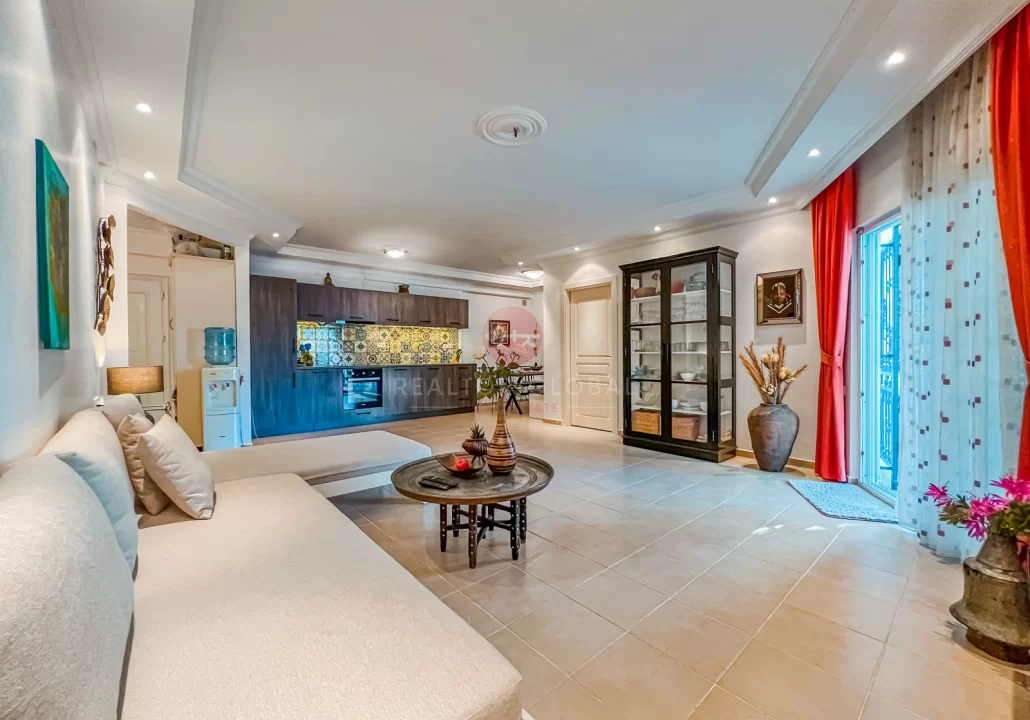 Quiet Area and Quality Development - Spacious Apartment For Sale in Alanya