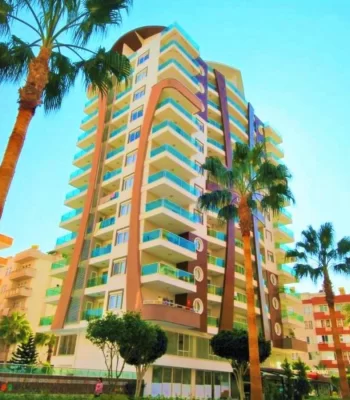 Umwerfender Meerblick aus der neunten Etage gehört zur möblierten Wohnung zum Verkauf in Alanya