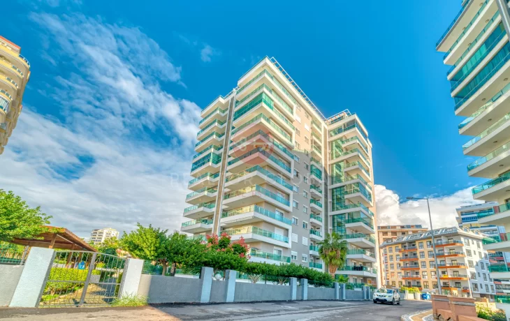 Spacious 3 Bedroom With A Seperate Kitchen That Adds More Space To The Apartment For Sale in Alanya