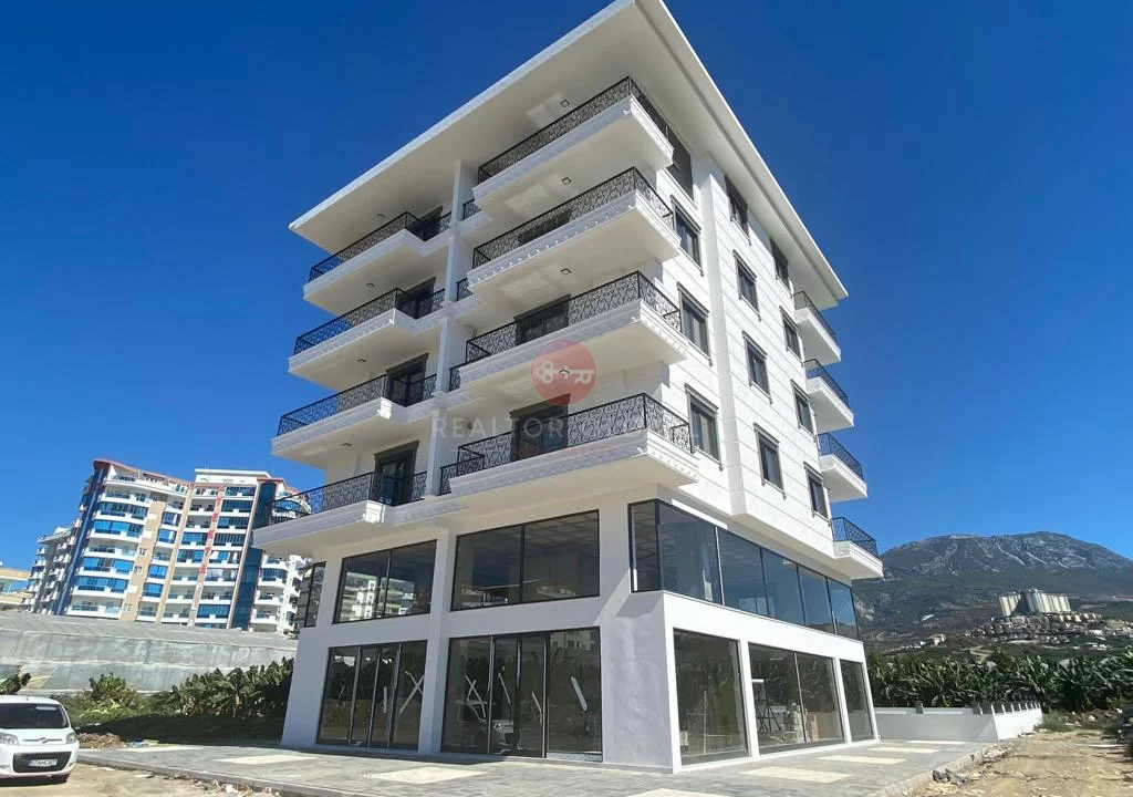 Outstanding Home By The Sea, Spacious Two-Bedroom Apartment For Sale in Alanya
