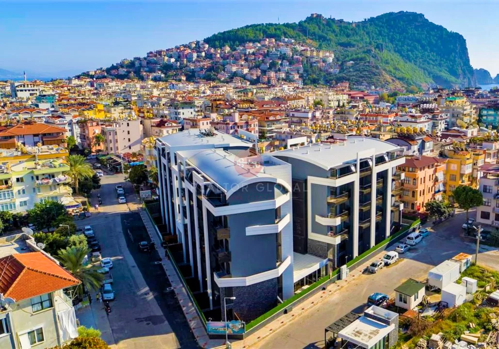 Many Facilities And a Smart Home System İncluded With This Apartment For Sale in Alanya