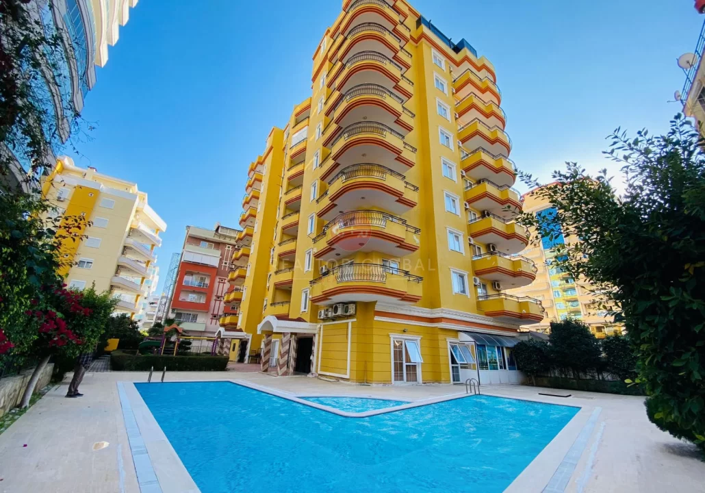 Favorable Location and Complete Ready to Move In Family Apartment For Sale in Alanya