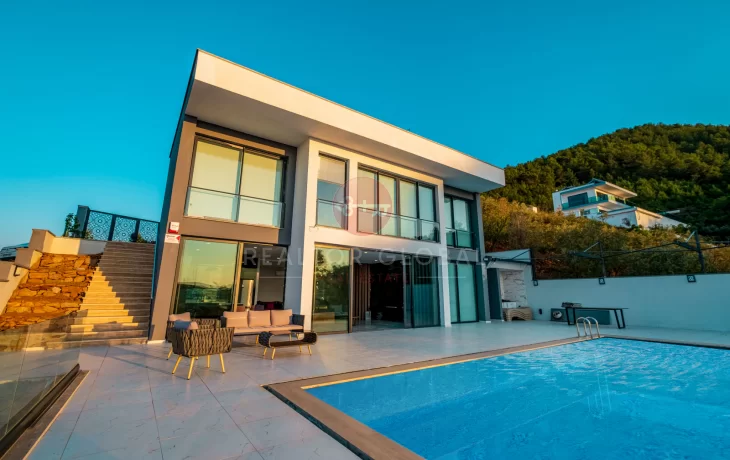 Villa for Sale in Alanya has First Class Comfort And Luxury