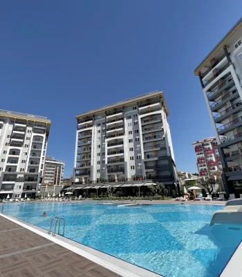 Genießen Sie Ultra-Komfort mit Wohnung zum Verkauf in Alanya