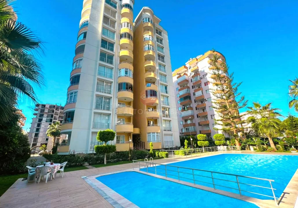 Captive Investment By The Sea, 200m From The Beaches A Two-Bedroom Apartment For Sale in Alanya