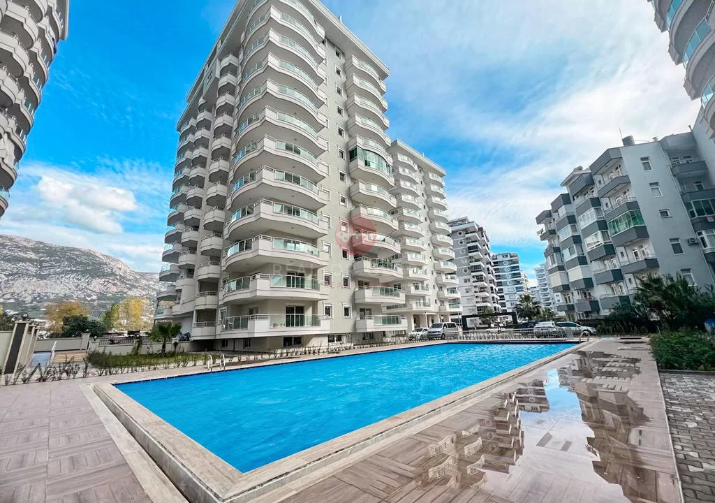 Located in The Center Of Social Areas, Nearby Sea 2 Bedroom Apartment for Sale in Alanya
