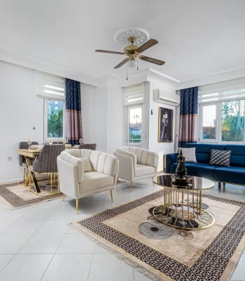 Beautifully Decorated And Harmonized Colors, Fully Functional, Apartment For Sale in Alanya