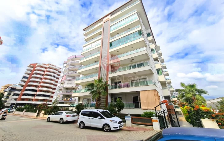 Prime Location, Proximity To The Beaches, And A Spacious Apartment For Sale in Alanya