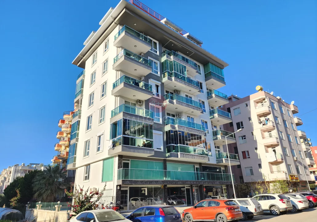 Easy Transportation is a Huge Plus For This Apartment For Sale in Alanya