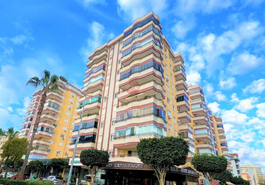 Rare On The Market, Own A Five-Bedroom Apartment For Sale in Alanya