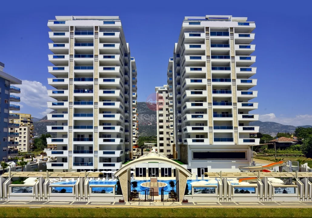 Apartment For Sale in Alanya With Synchronized Colors Quality Furniture And White Goods