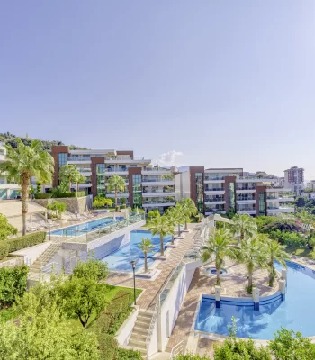 Modern Home Nestled in An Excellent Location Near The Beaches, Apartment For Sale in Alanya