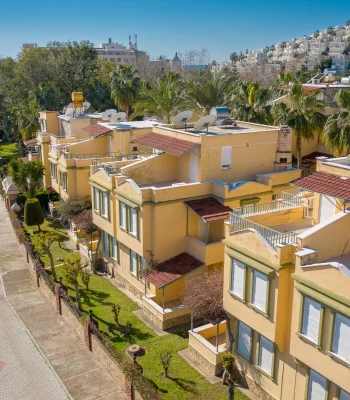 Villa For Sale in Alanya Has A Pool And Also 450 Meters Away From To The Sea