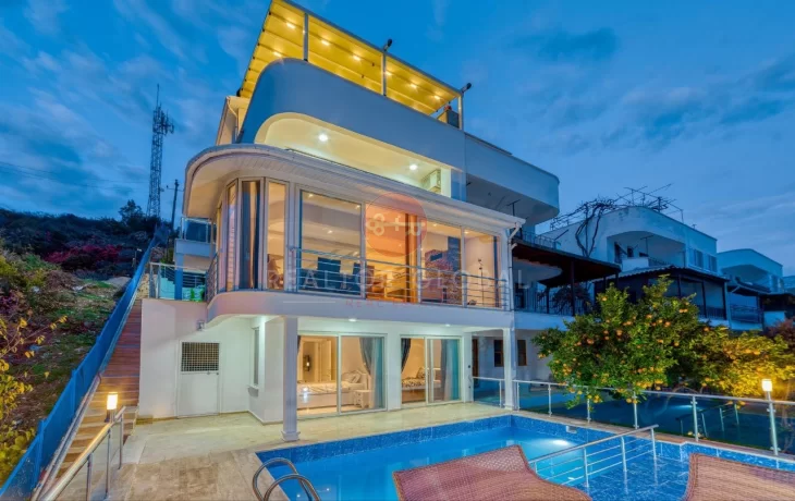Alanya’da Satılık Villa Yüksek Yatırım Potansiyeli ve Vatandaşlık