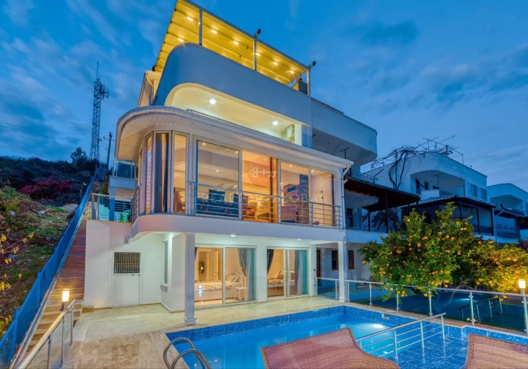Stunning Sea View and Citizenship - Just Some of the Benefits of The Villa For Sale in Alanya