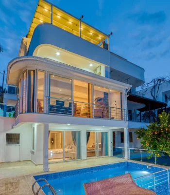 Stunning Sea View and Citizenship - Just Some of the Benefits of The Villa For Sale in Alanya