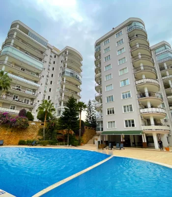 Sea View Right Across The 2 Bedroom Apartment For Sale in Alanya