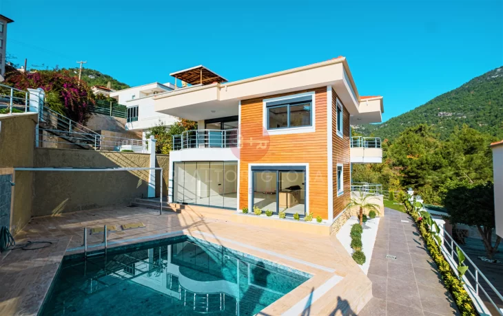 Upgrade Your Status by Getting Citizenship with A Villa for Sale in Alanya
