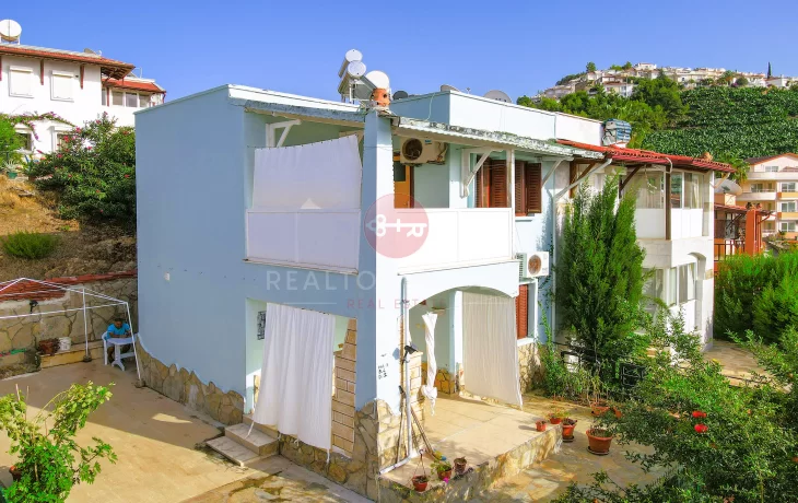 Own A Well-Kept Home Near The Sea, A Furnished Villa For Sale in Alanya