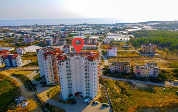 Move Into A Classy Home With Opulent Interiors, A Four-Bedroom Apartment For Sale in Alanya