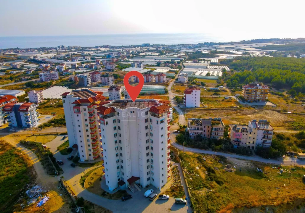Move Into A Classy Home With Opulent Interiors, A Four-Bedroom Apartment For Sale in Alanya