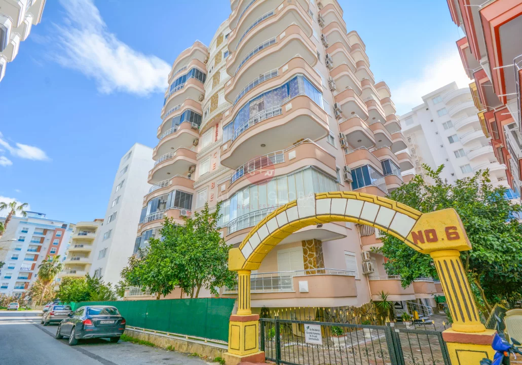 Real Estate Opportunity To Invest Near The Sea, A Furnished Two-Bedroom Apartment For Sale in Alanya