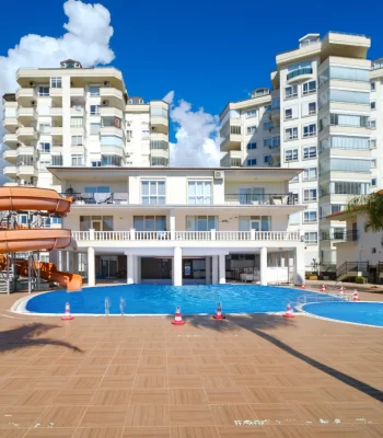 A Prestigious Location Near The Beaches, A Spacious Two-Bedroom Apartment For Sale in Alanya
