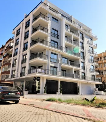 Profitable Deluxe Investment Furnished Two-Bedroom Apartment For Sale in Alanya